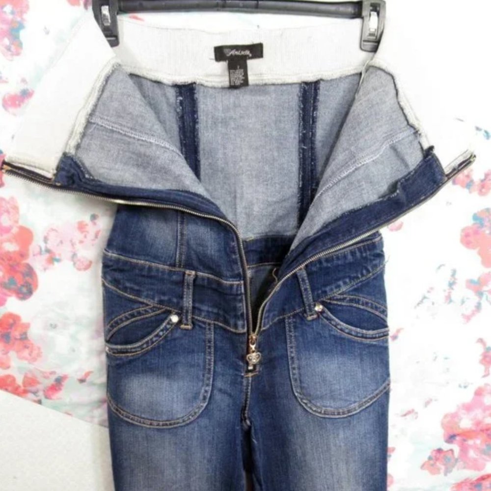 jumpsuit - Picture 2 of 6